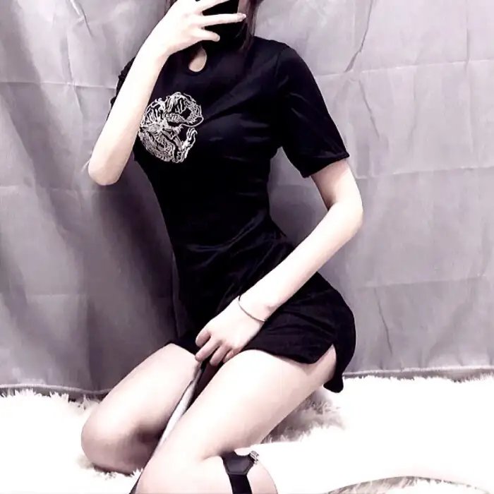 为黛茜小姐开车